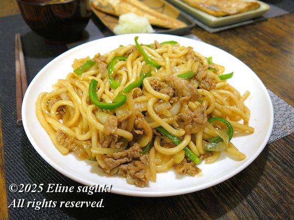 2025/10/27m\acoĂǂn